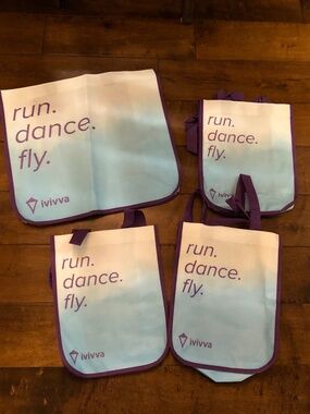 Collectable Ivivva (Lululemon) reusable Shoppers